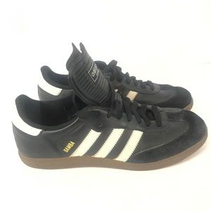 Adidas Samba sz 9 Lite weight Soccer Shoes